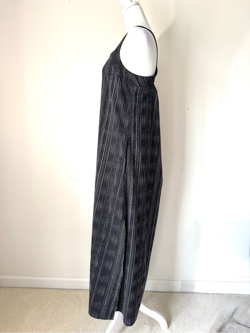 Athleta Maxi Dress Arrival Amara Stripe Black Sz Small - Picture 3 of 9